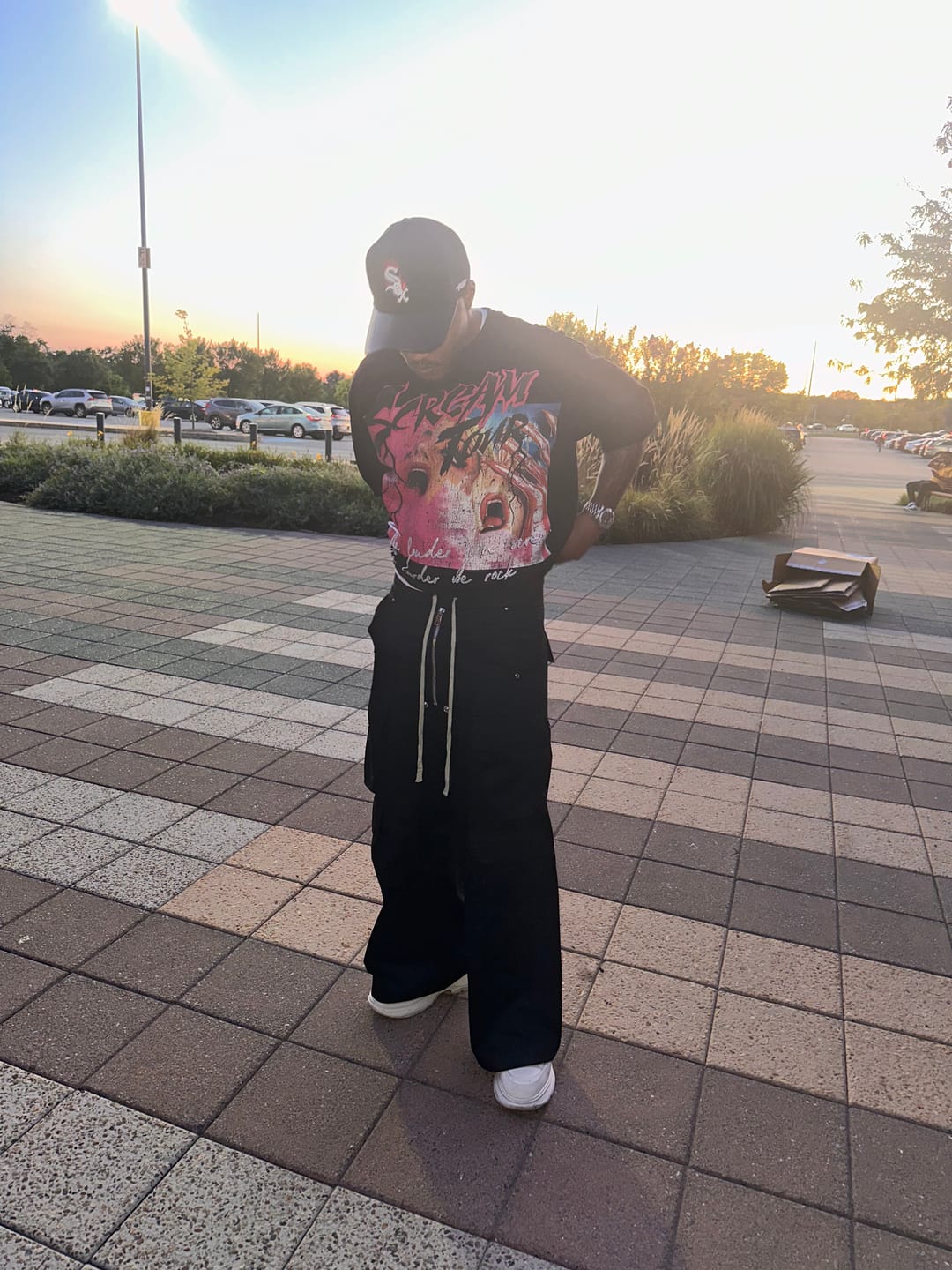 Customer photo review of Woven Multi-Pocket Baggy Flared Pants - 2321