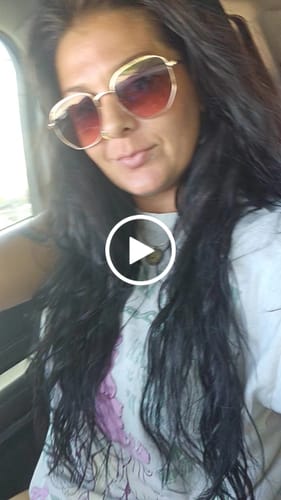 Customer video review of Poopy Time Debloat & Detox Tea