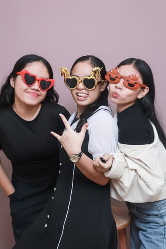 Customer photo review of 📸 Printave™ Self-Photo Studio (10-minute shoot)