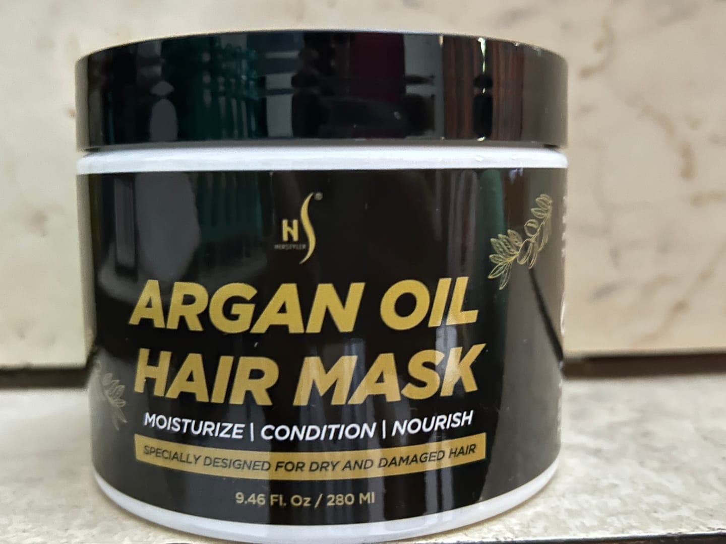 Customer photo review of Argan Oil Hair Mask