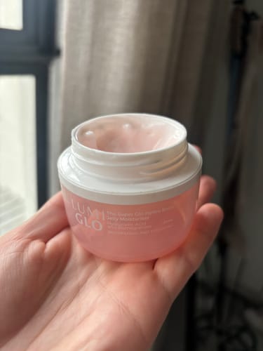 Customer photo review of The Super Glo Hydro Boost Jelly Moisturiser
