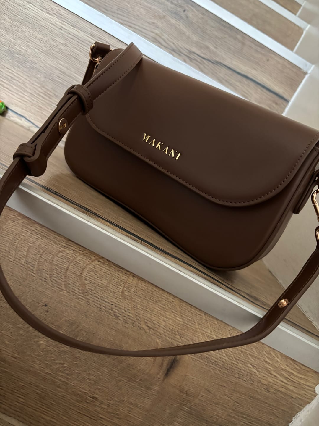 Customer photo review of CHLOIE - DARK BROWN