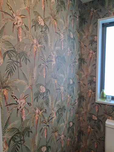 Customer photo review of Sample - New York Plaster Wallpaper - Grey
