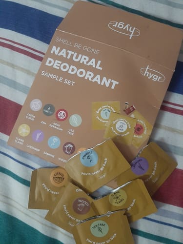 Customer photo review of [Sample Set] Smell Be Gone Natural Deodorant and Tinted Lip Balm HYGR