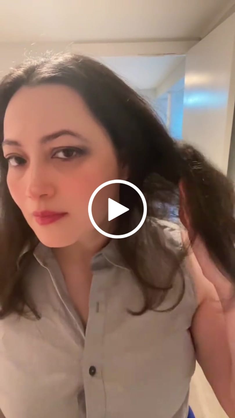 Customer video review of Herstyler Argan Oil Hair Serum