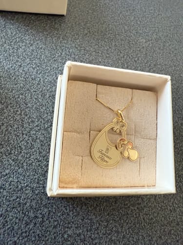 Customer photo review of Collana Bavaglino e Ciuccio