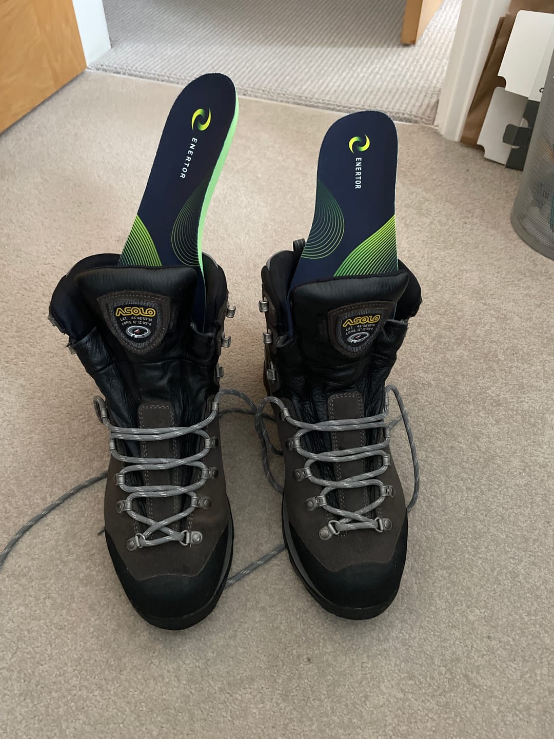 Customer photo review of Walking insoles