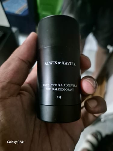 Customer photo review of Eucalyptus & Aloe Vera Deodorant by Alwis & Xavier