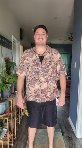 Customer photo review of Men's Floral Print Retro Casual Button Up Shirt