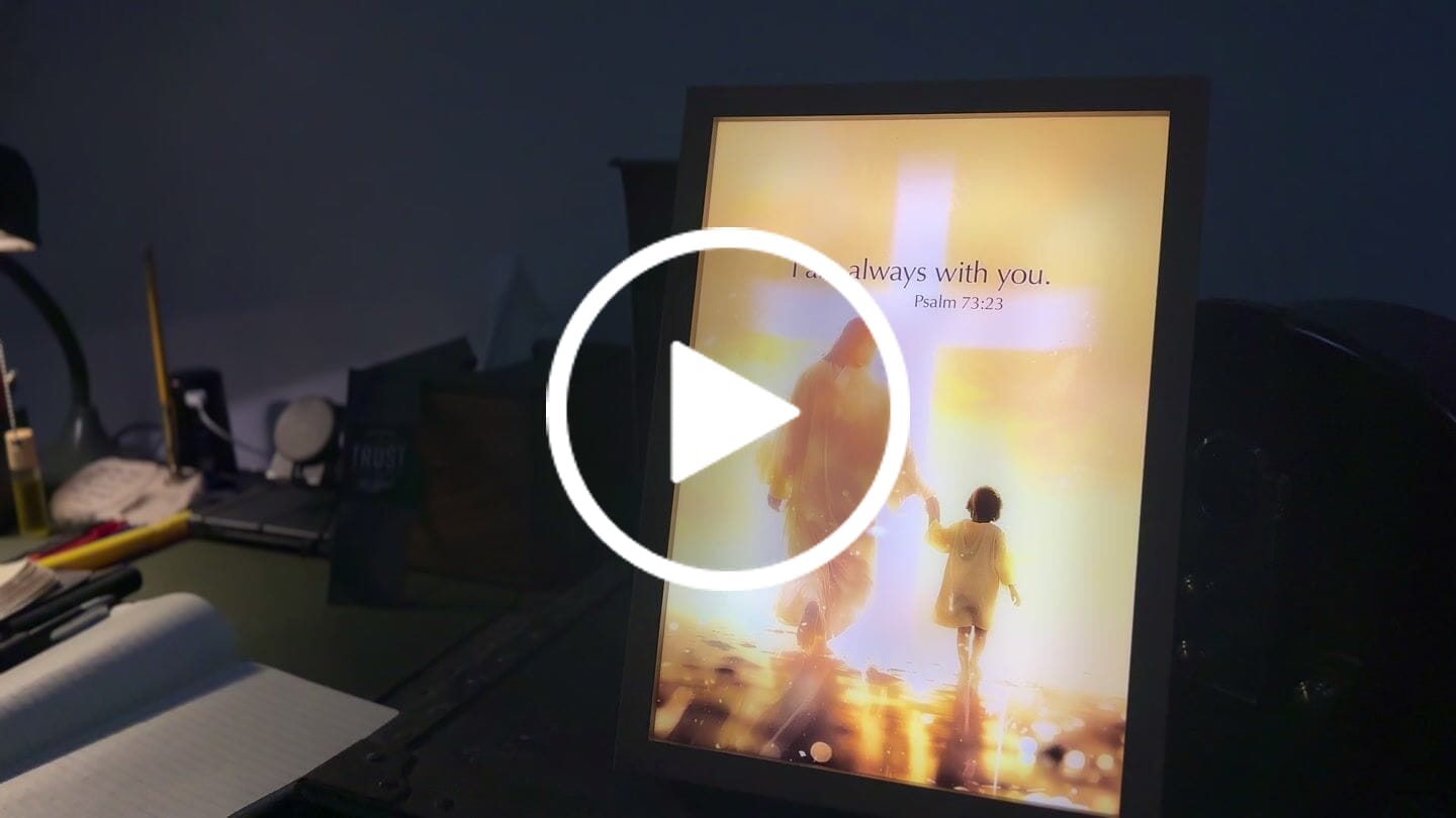 Customer video review of The Jesus Lamp