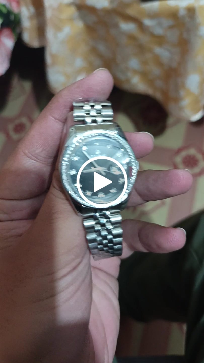 Customer video review of Amore