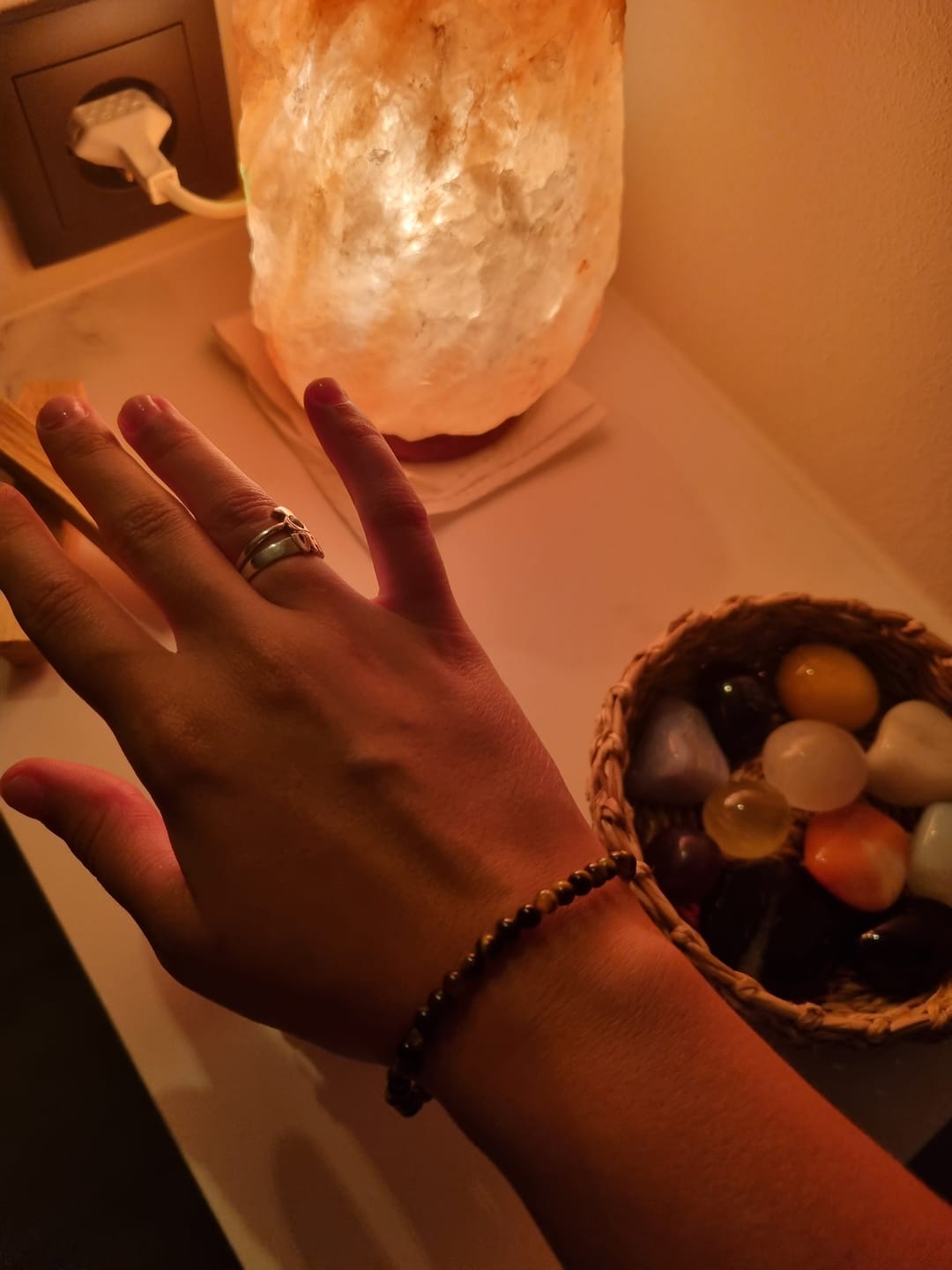 Customer photo review of Pulsera Ojo de tigre | 4mm | Protección - Transformación