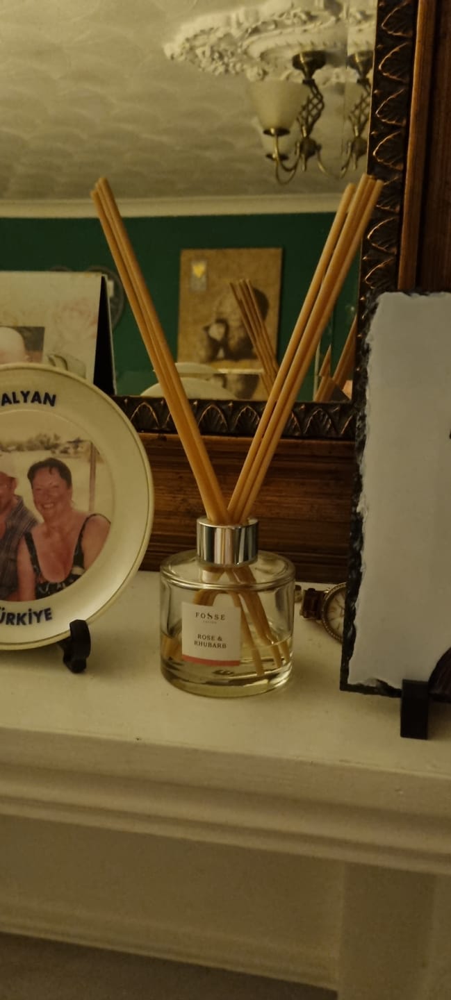 Customer photo review of Lemongrass Reed Diffuser
