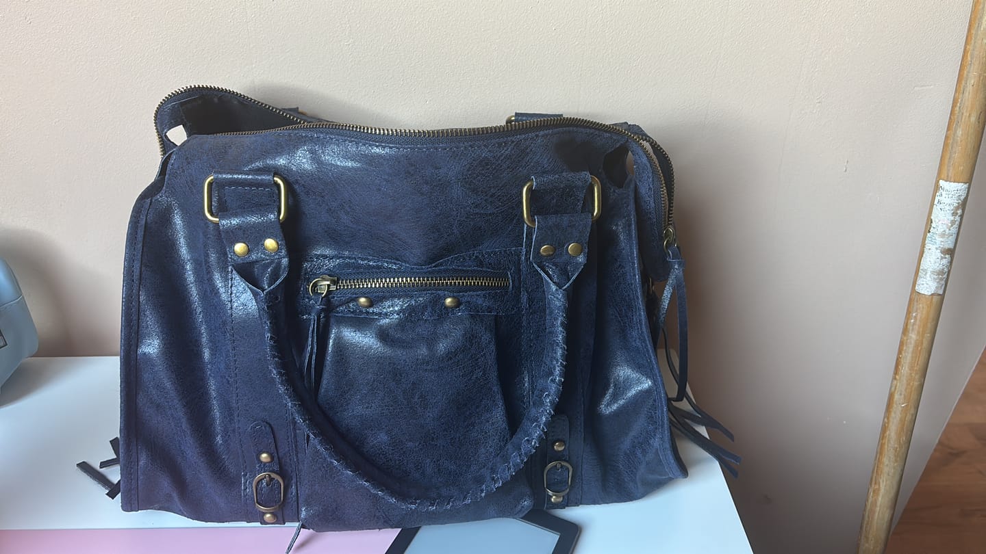 Customer photo review of It girl bag navy