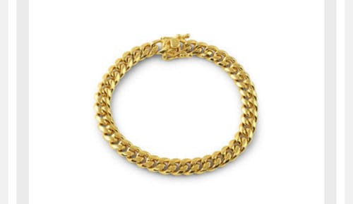 Customer photo review of 8mm Gold Premium Miami Cuban Bracelet