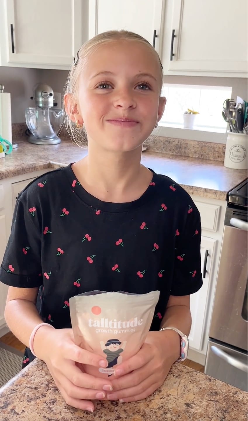 Customer photo review of Talltitude Growth Gummies®