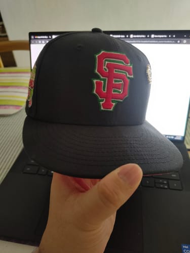 Customer photo review of 59FIFTY Big League Chew X San Francisco Giants Black Fitted