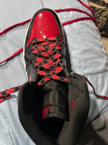 Customer photo review of Chicago Plaid Shoe Laces