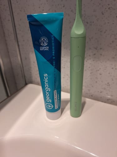 Customer photo review of NEW - Prebiotics & Probiotics Toothpaste - Fluoride Free