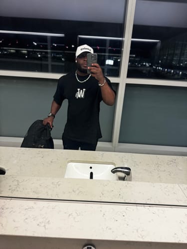 Customer photo review of Loverboy (White/Black)