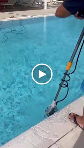 Customer video review of 18V Twin Brush - Cordless Brushless Telescopic Power Scrubber