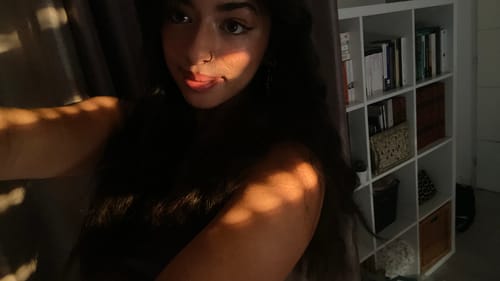 Customer photo review of Faux piercing Stella