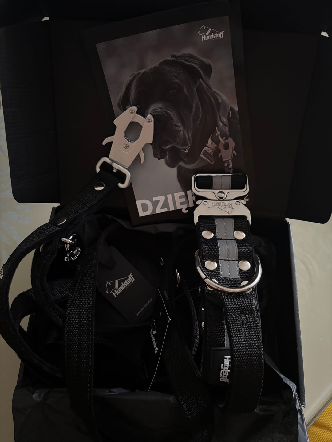 Customer photo review of Smycz przepinana z dodatkową raczką - Multi Guard Leash Czarna