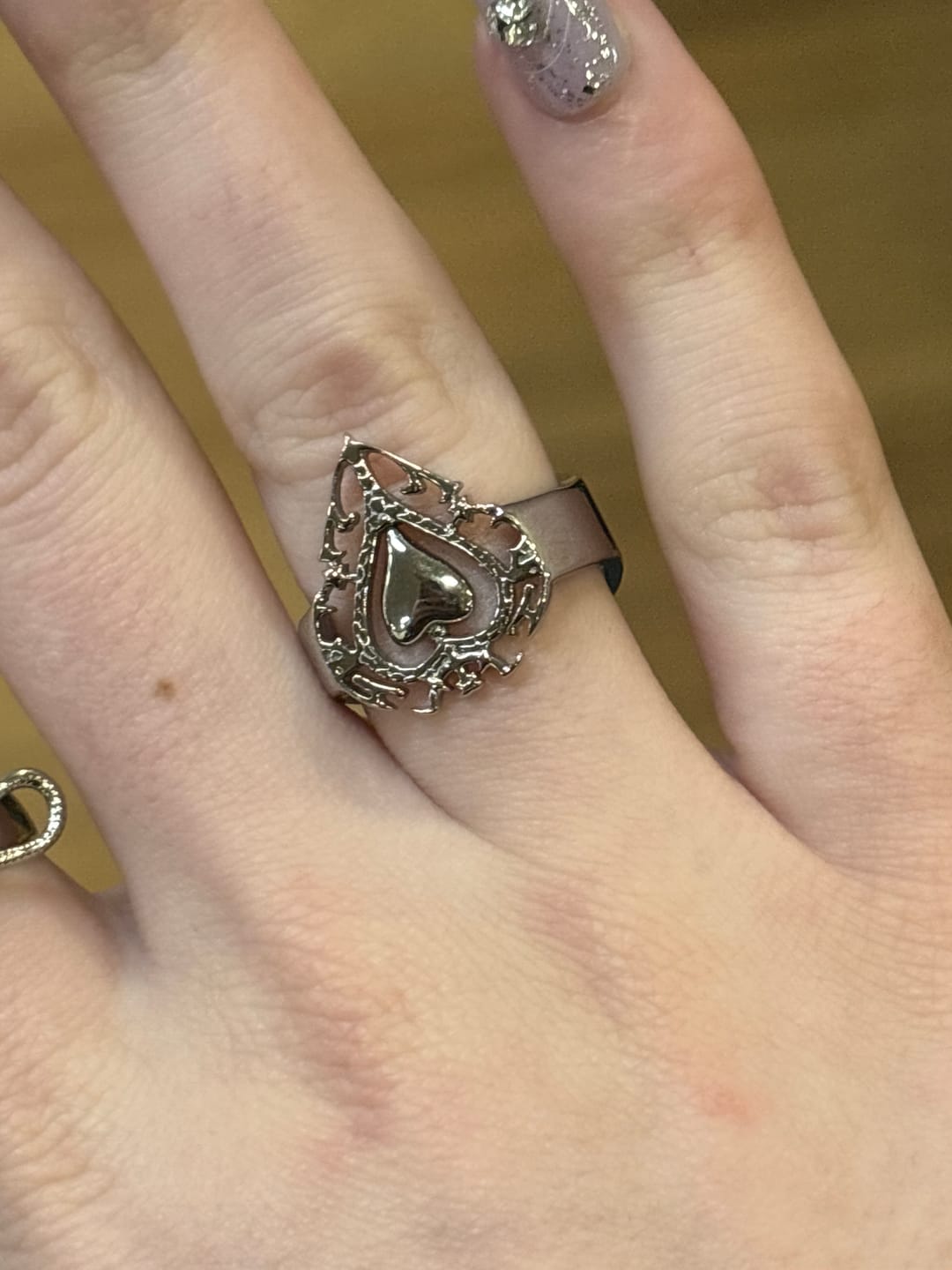 Customer photo review of ANTIQUE HEART RING