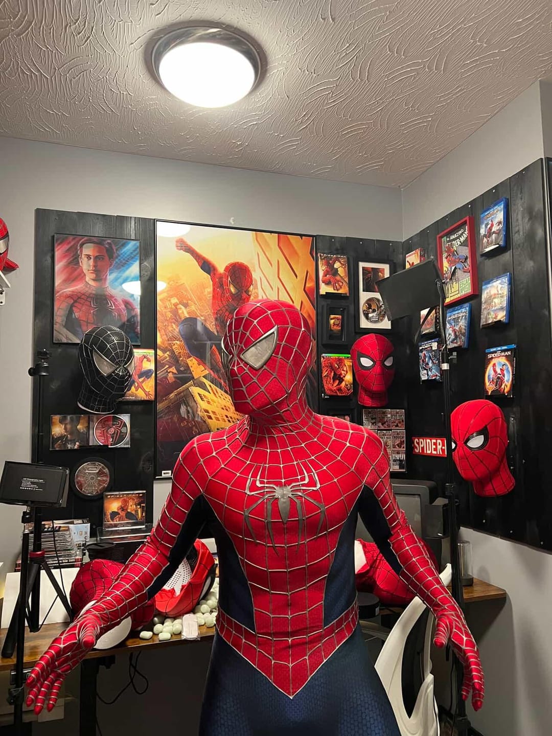 Customer photo review of Tailor made!  Tobey Maguire Spider-Man Life Size Wearable Costume