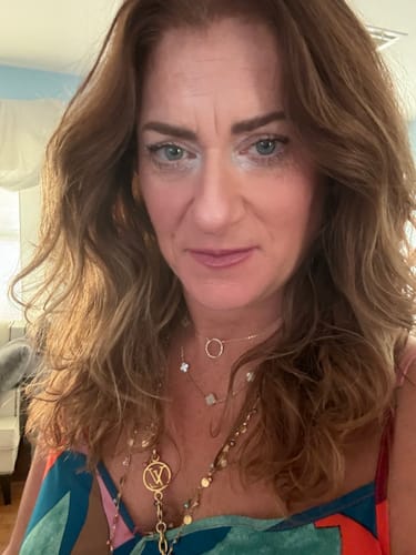 Customer photo review of Instant Dye Shampoo