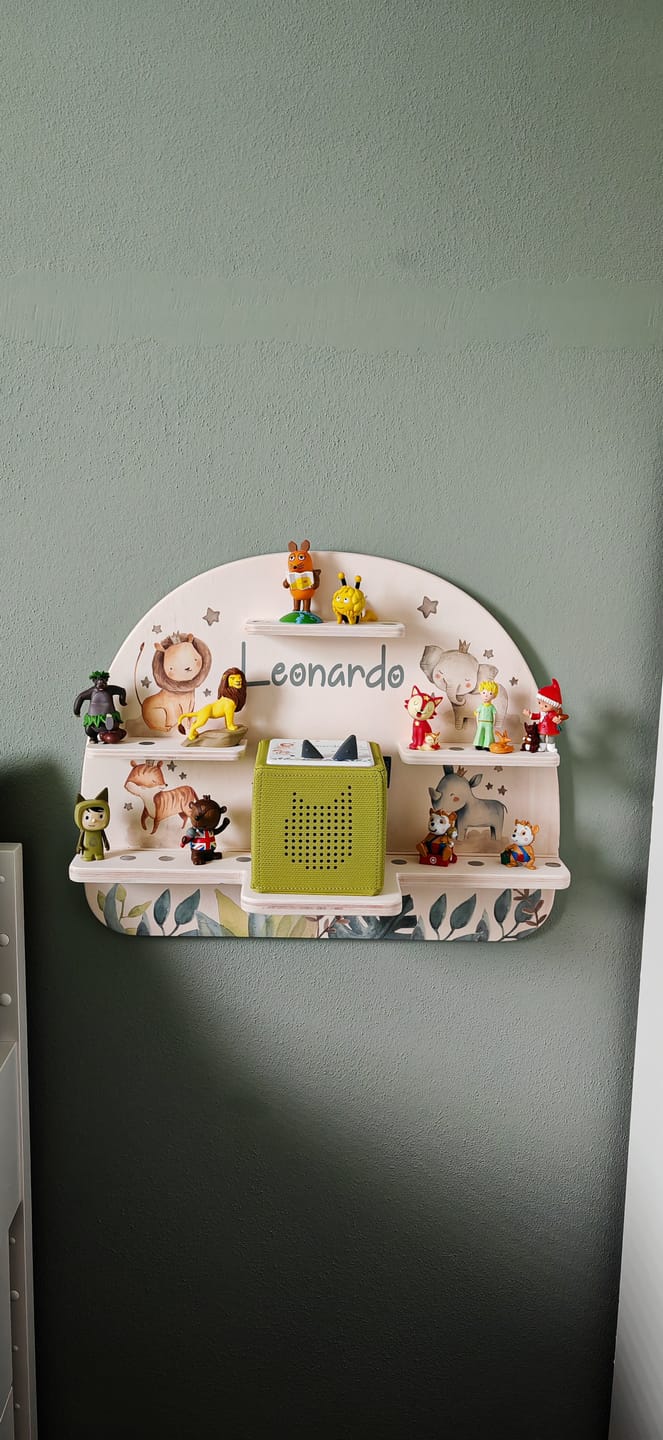 Customer photo review of Tonie Regal aus Holz, Toniebox Regal Jungle Tierfamilie