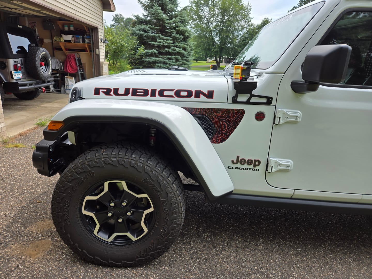 Customer photo review of Fender Vent Decal Set | Topographical Map - fits Wrangler JL & Gladiator JT