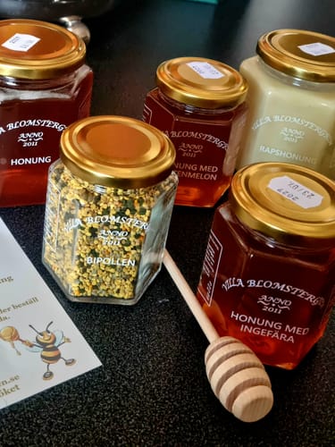 Customer photo review of Sommarens honungspaket – 5 burkar + honungspinne & fri frakt!