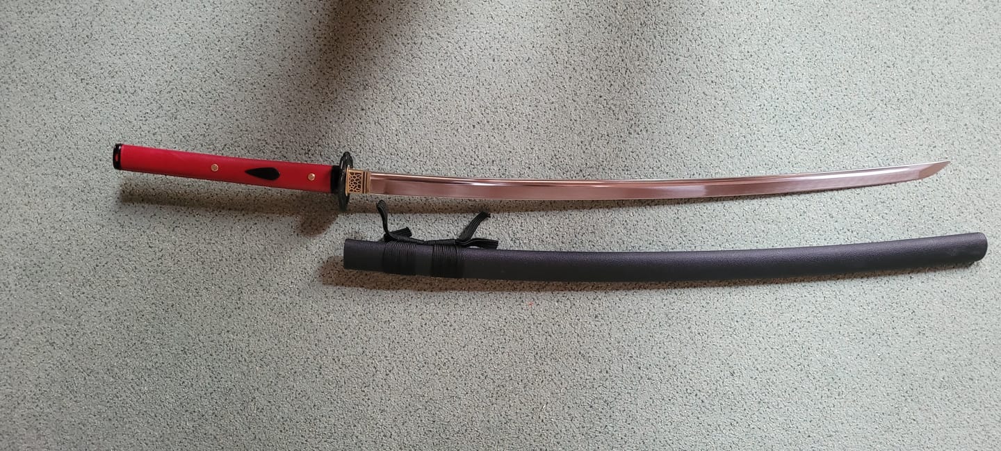 Customer photo review of Shadiversity Medieval Katana