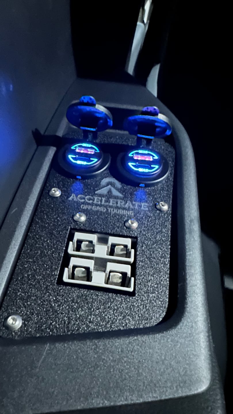 Customer photo review of Socket Bank - 300 Series LandCruiser - Rear Cup Holder