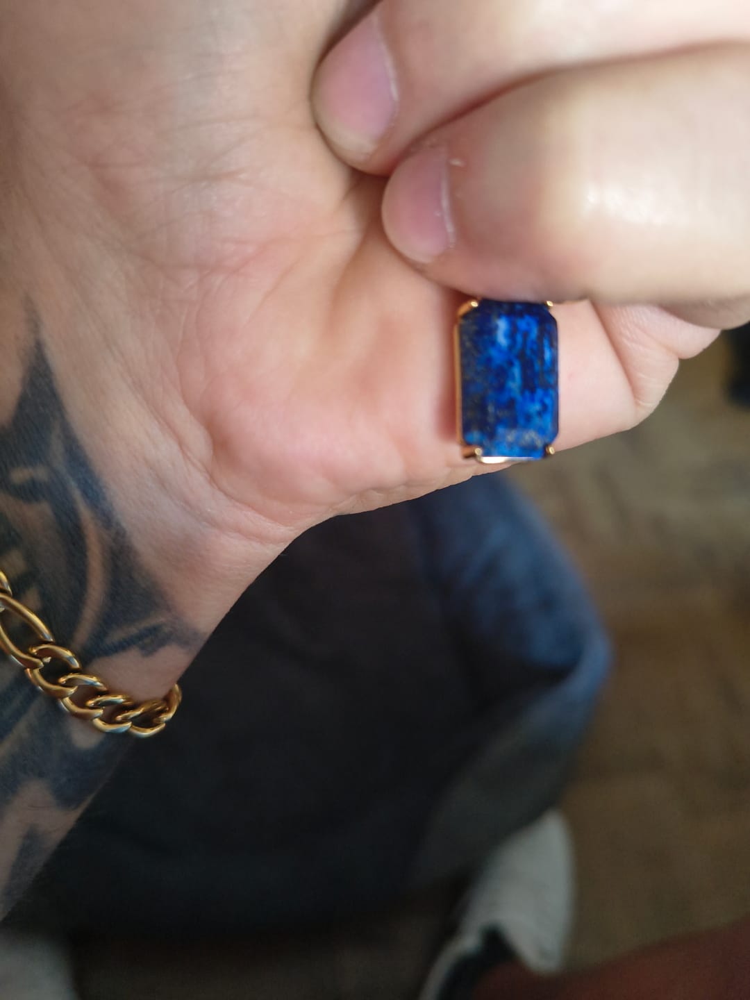 Customer photo review of Ultramarine (Gold)