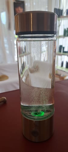 Customer photo review of Die verbesserte Wasserstoff Wasserflasche ''HydroVive 2.0'' - Von Ärzten geprüft und empfohlen