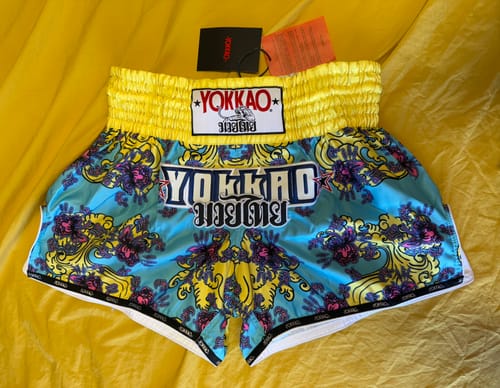 Customer photo review of YOKKAO HAWAIIAN CARBONFIT SHORTS