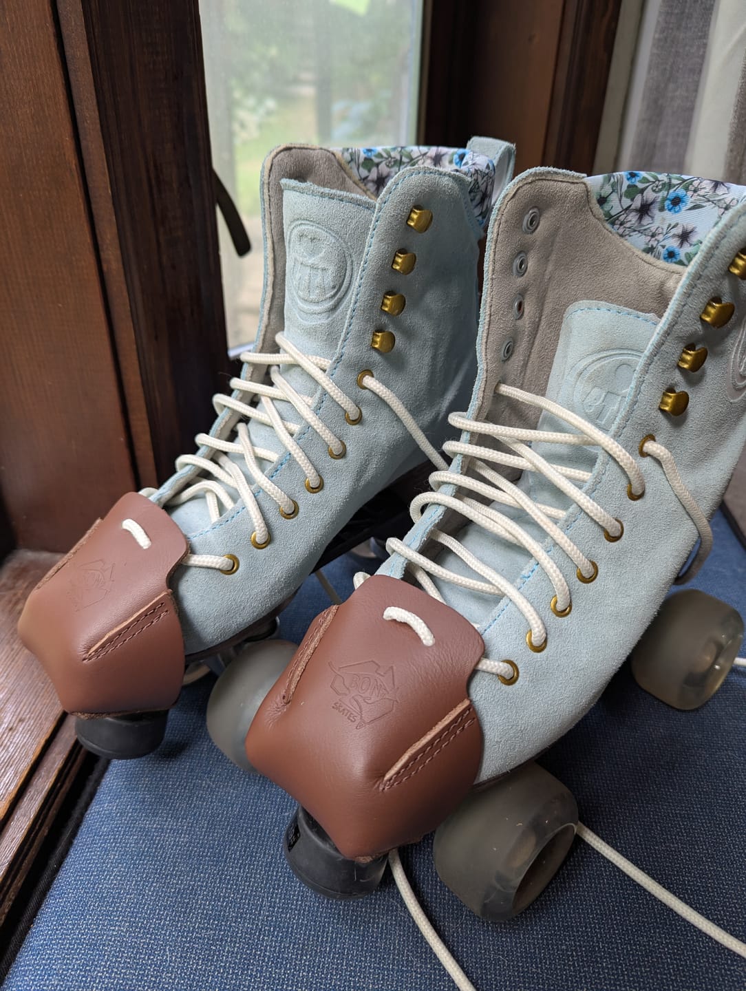 Customer photo review of Stitched Leather Roller Skate Toe Guards Protectors - Brown