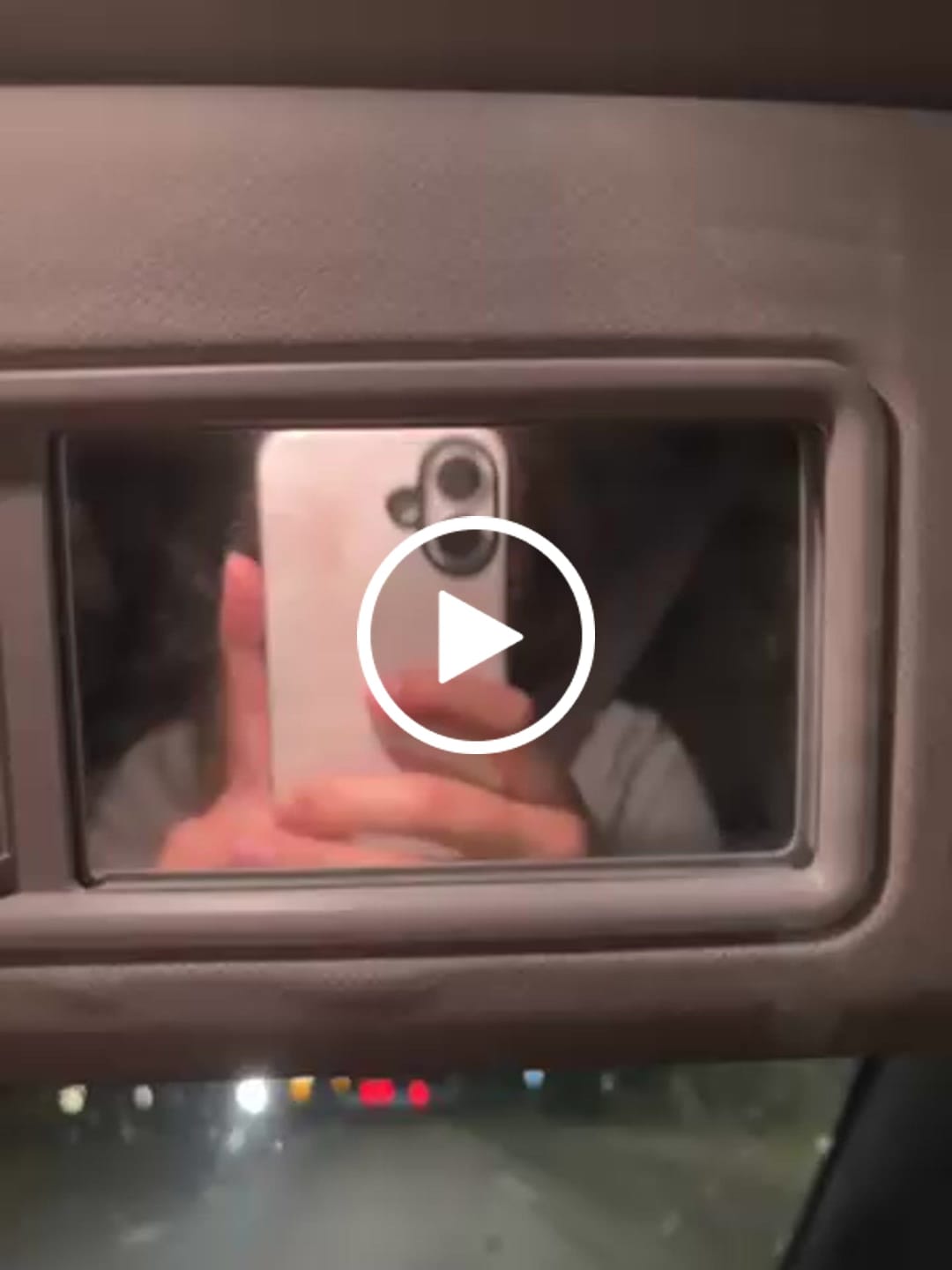 Customer video review of Longchamp AirPods Case