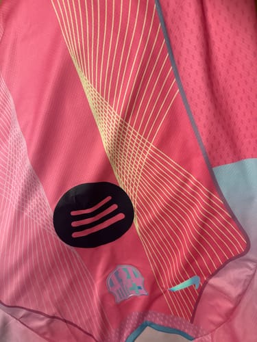 Customer photo review of Barcelona Pink Dream Trikot