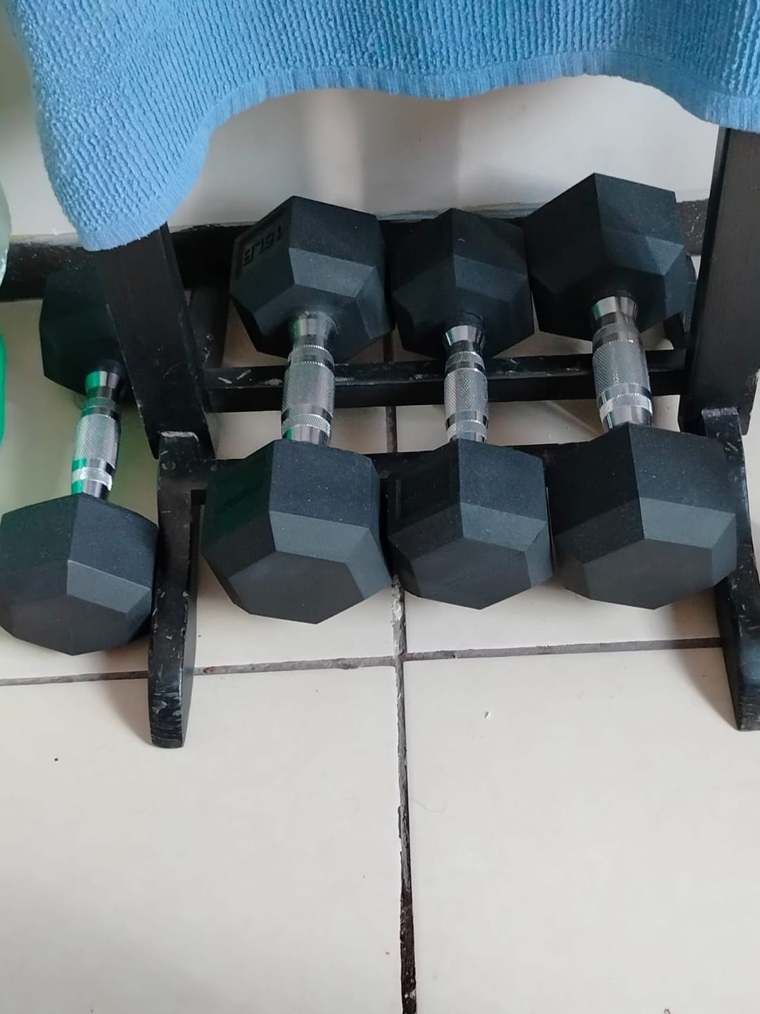 Customer photo review of Mancuerna Hexagonal 5 a 100 lb IRONSIDE Fitness (unidad)