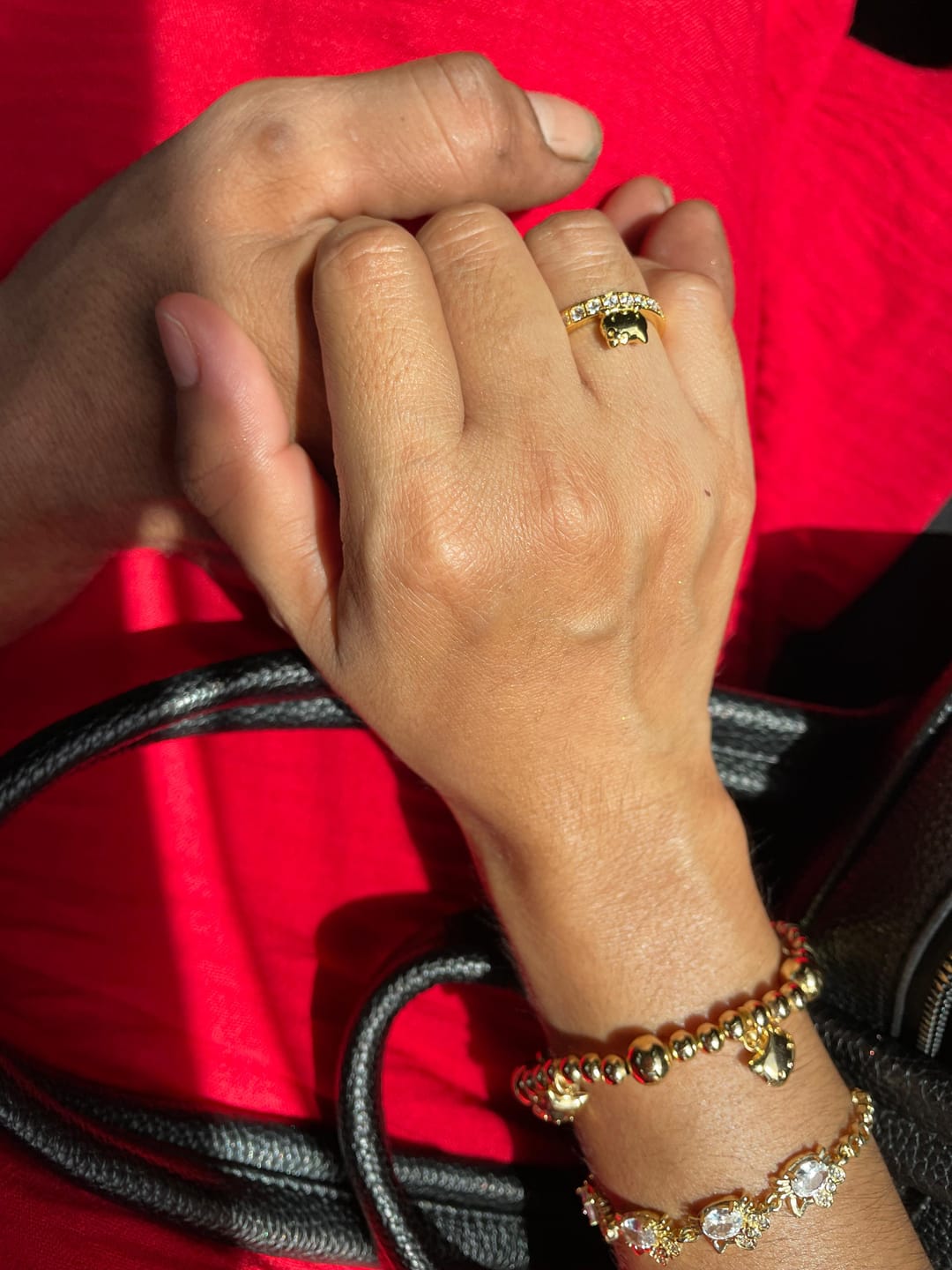 Customer photo review of Anillo Eternal Love | Plata con Baño de Oro 18k | Hello Kitty