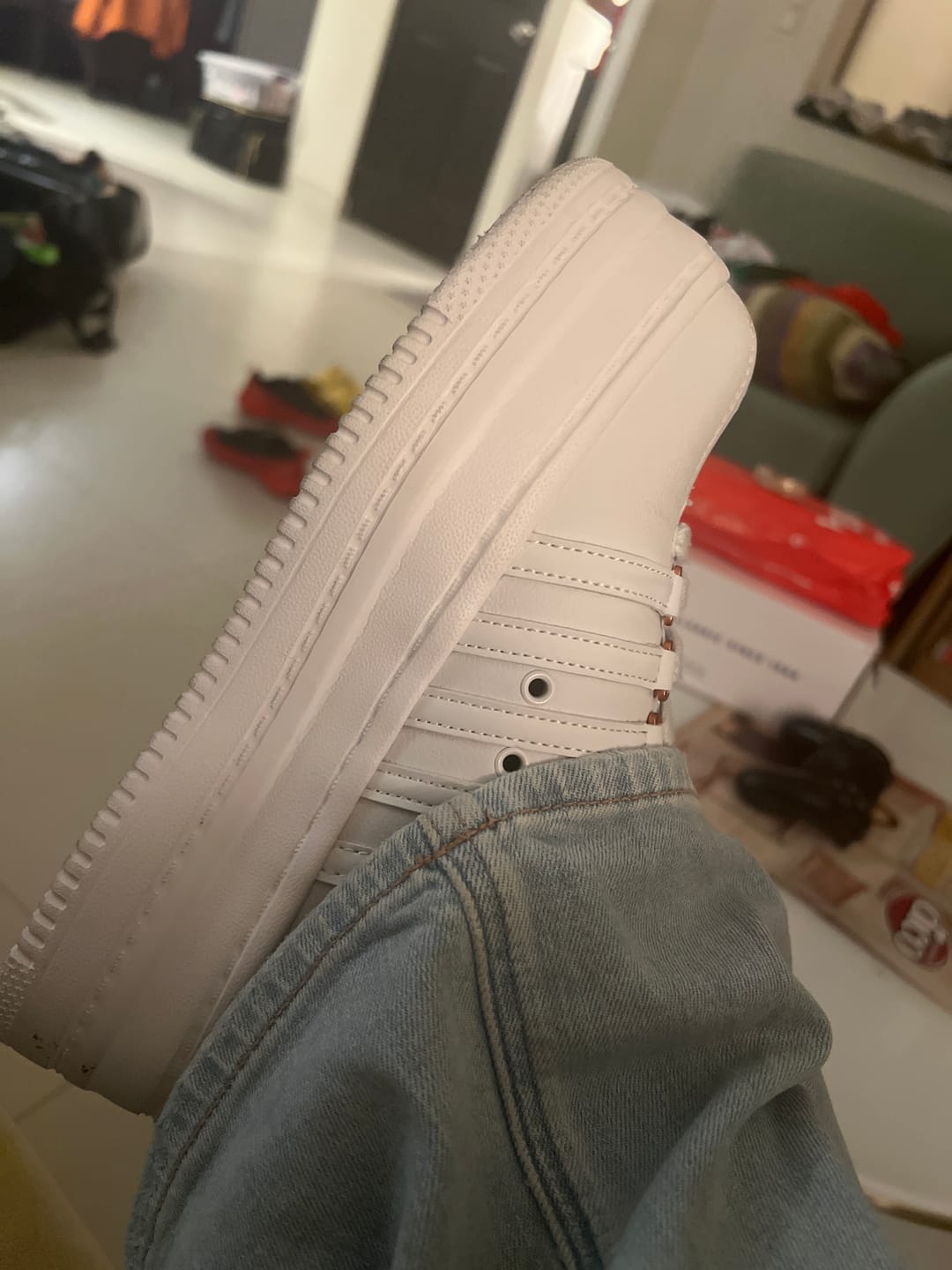 Customer photo review of Tenis Court Pro V High Sde Women