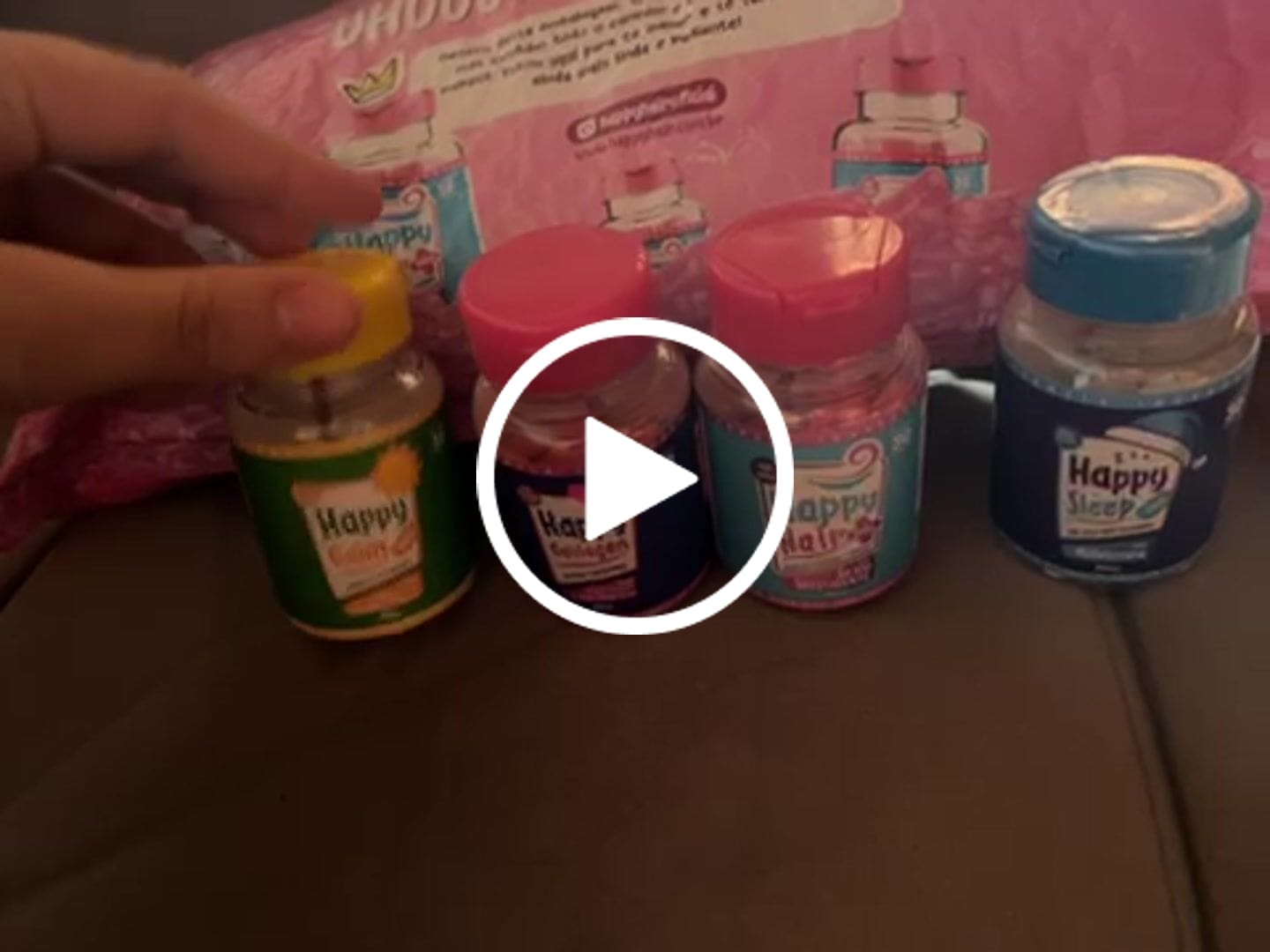 Customer video review of Happy Hair 6 Potes + 6 Potes Grátis + 1 Melatonina + 1 Colágeno + 1 Happy Calm (Total 15 Potes)