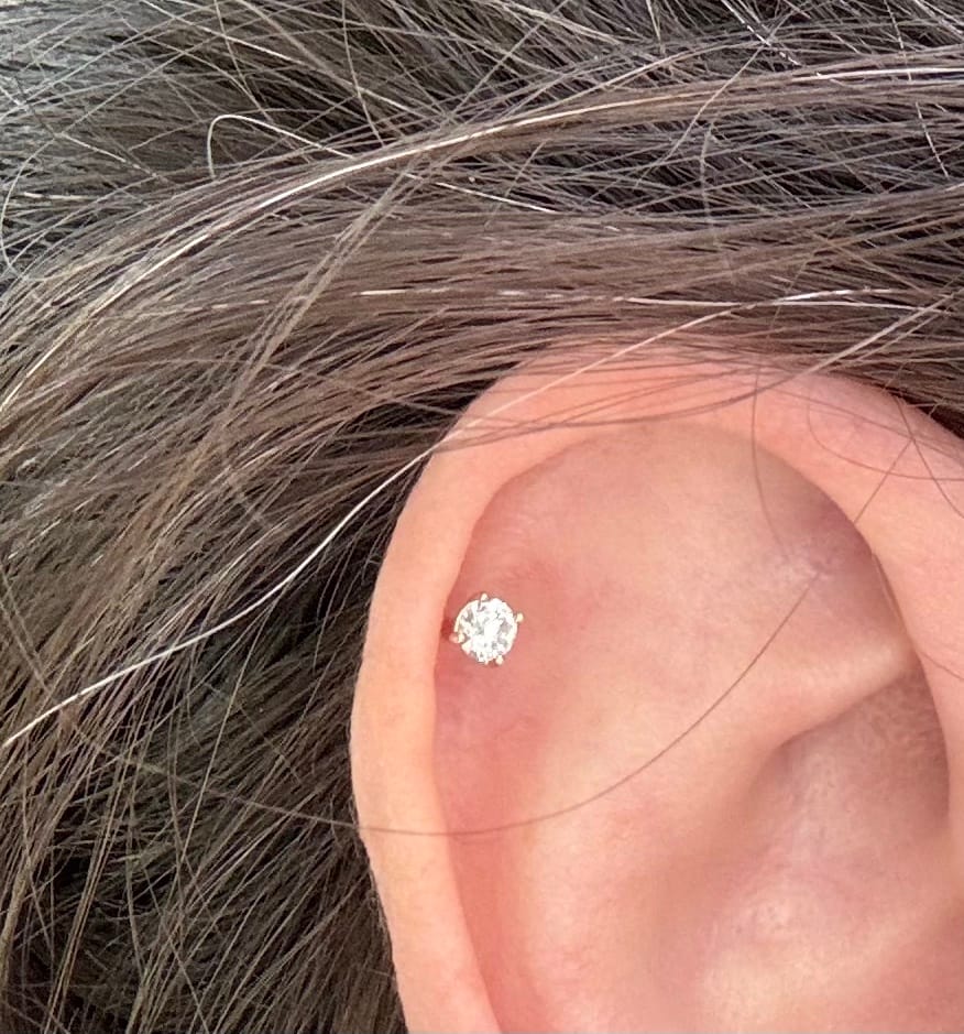 Customer photo review of 14K Gold Cubic Cartilage Earring 18G16G