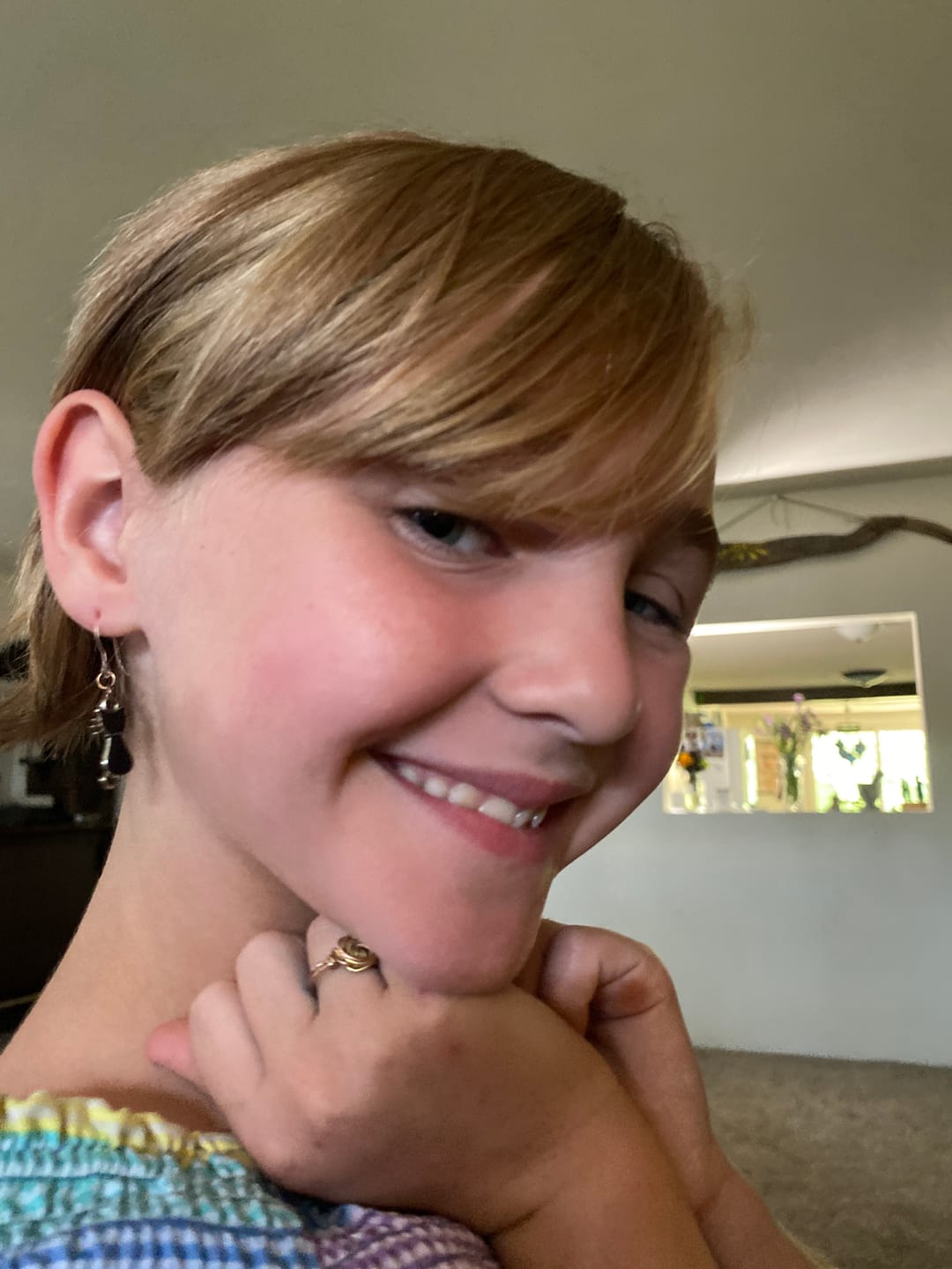 Customer photo review of Pretty Kitty Dangles Hypoallergenic Earrings for Sensitive Ears Made with Plastic Posts