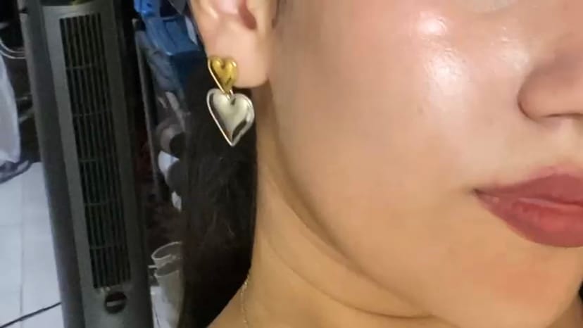 Customer photo review of Par Arete Doble Corazon