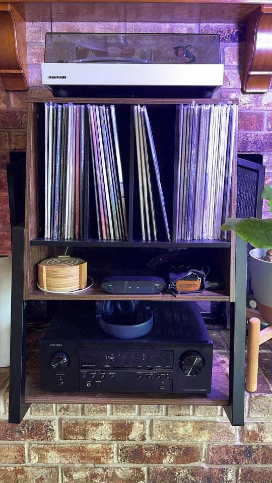 Customer photo review of Eiffel RS05 Record Player Stand