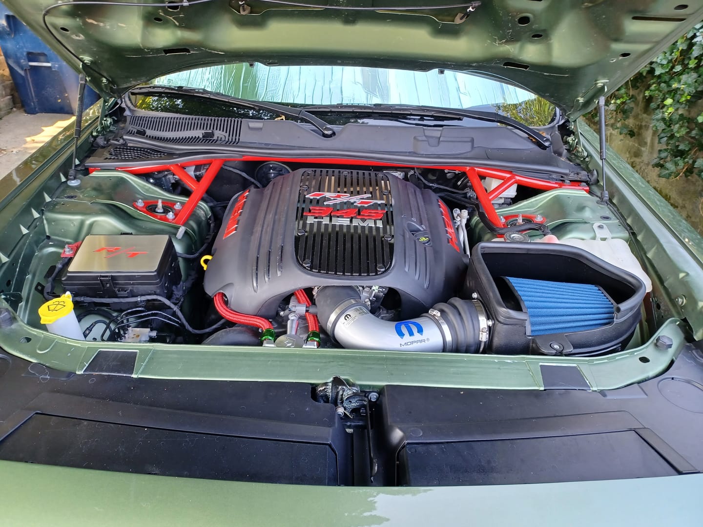 Customer photo review of R/T 345 HEMI Engine Cover Inlay